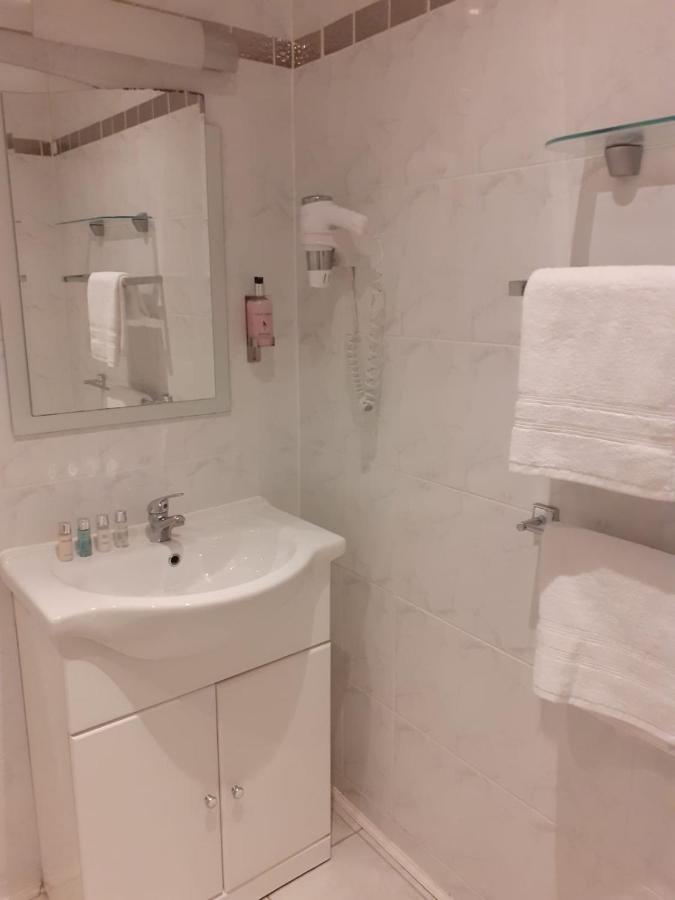Coast 77 B&B プール エクステリア 写真